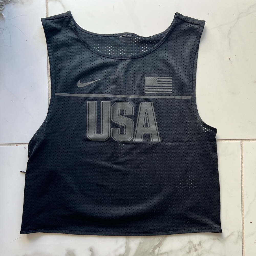 Nike DryFit Crop Top